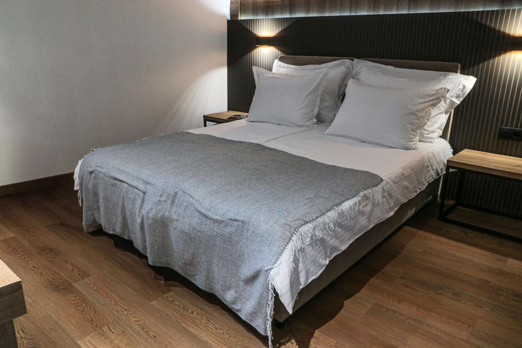 Western Lozenetz 4*